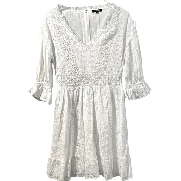ANTHROPOLOGY LOVE SAM Dress Boho Eyelet Lace Ruffle White Size Medium Like new - Picture 3 of 13
